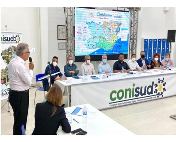 Assembleia Ordin&aacute;ria do CONISUD re&uacute;ne Prefeitos das 8 cidades